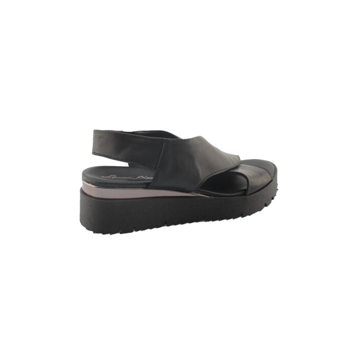 LAURA BIZZARRI - 76121 - immagine 6