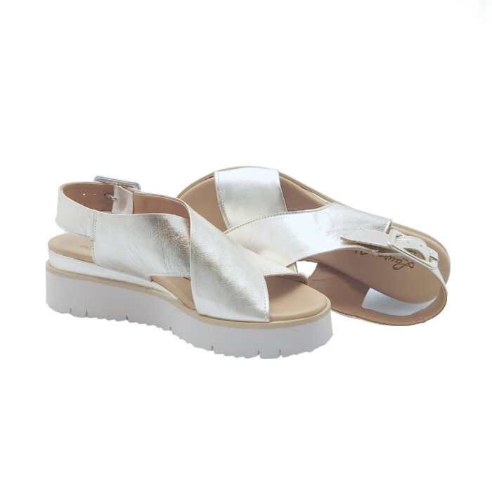 LAURA BIZZARRI - 76755 - immagine 4