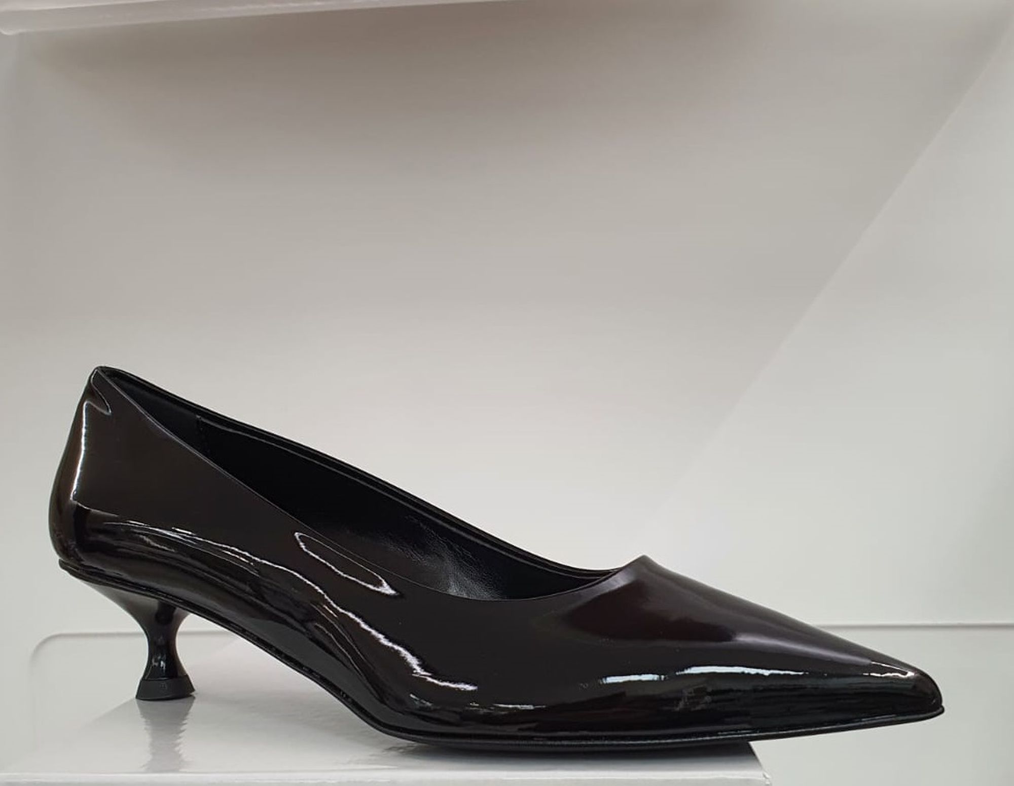 image_15587-1.jpg NACREE' - 894R001 - immagine 1